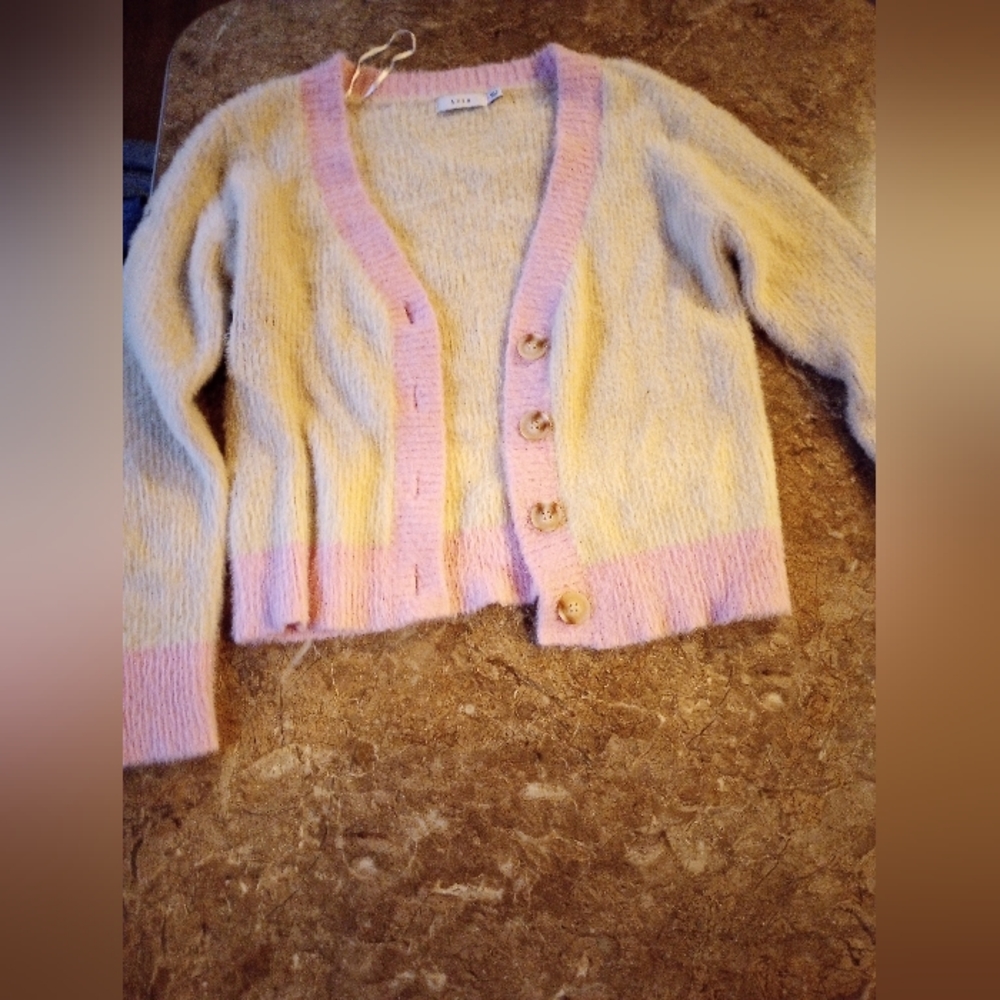 Cream/pink cardigan